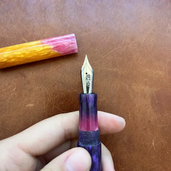 Hinze Pen Company Fountain Arabian Nights - Picture 2 of 2